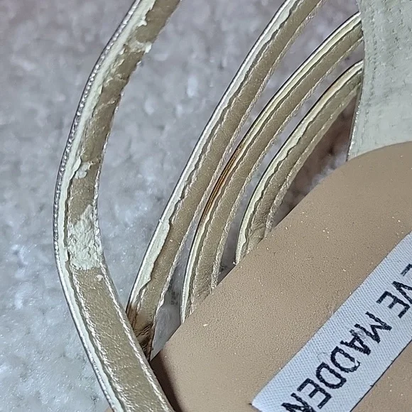 STEVE MADDEN TANE Gold Flats/sandals Size 9.5 - Picture 14 of 17